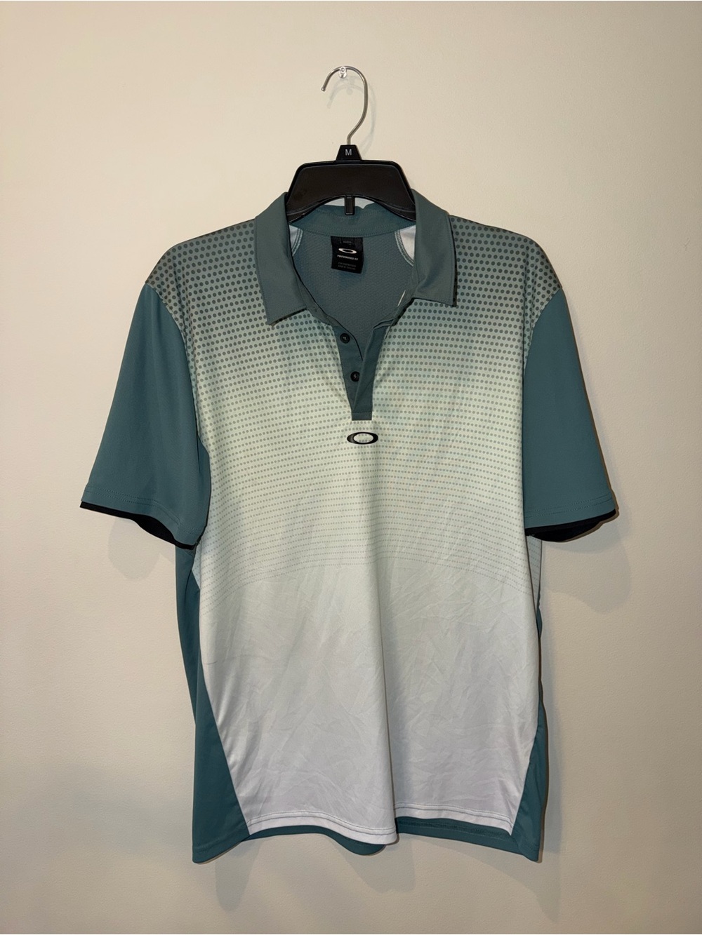 Oakley Men’s Teal and White Gradient Polo